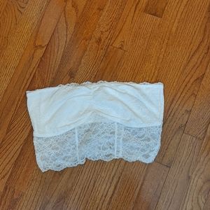 NWOT AMERICAN EGALE CROP TOP